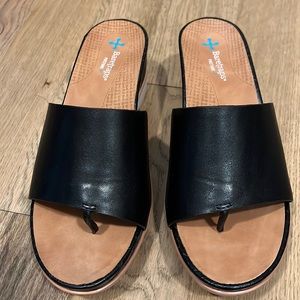 Baretraps Posture Plus Sandals